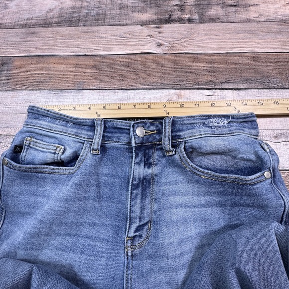 Judy Blue Women's Straight Fit Jeans Medium Wash 9/29 Distressed Back Pockets - Picture 8 of 9